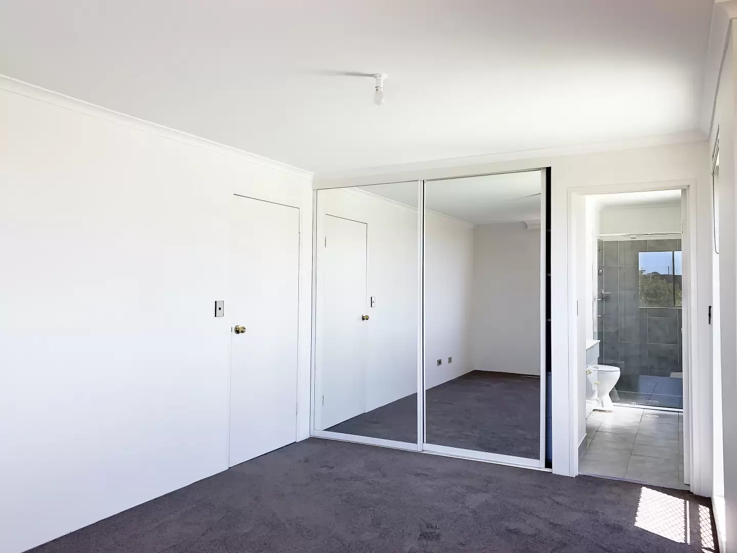 60/758 Bourke Street, Redfern Leased by The Gallery Real Estate - image 5