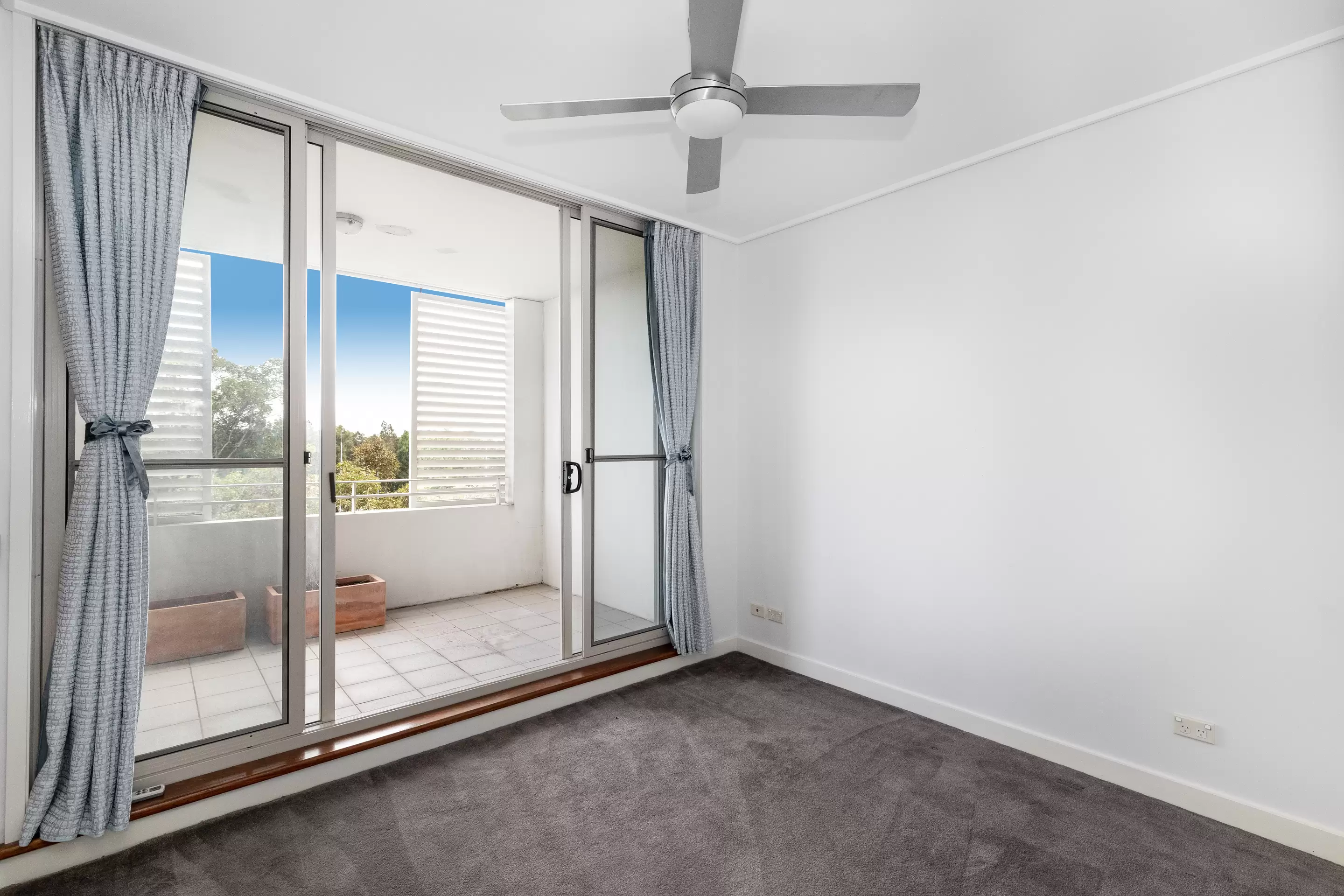505/2 The Piazza, Wentworth Point Leased by The Gallery Real Estate - image 4