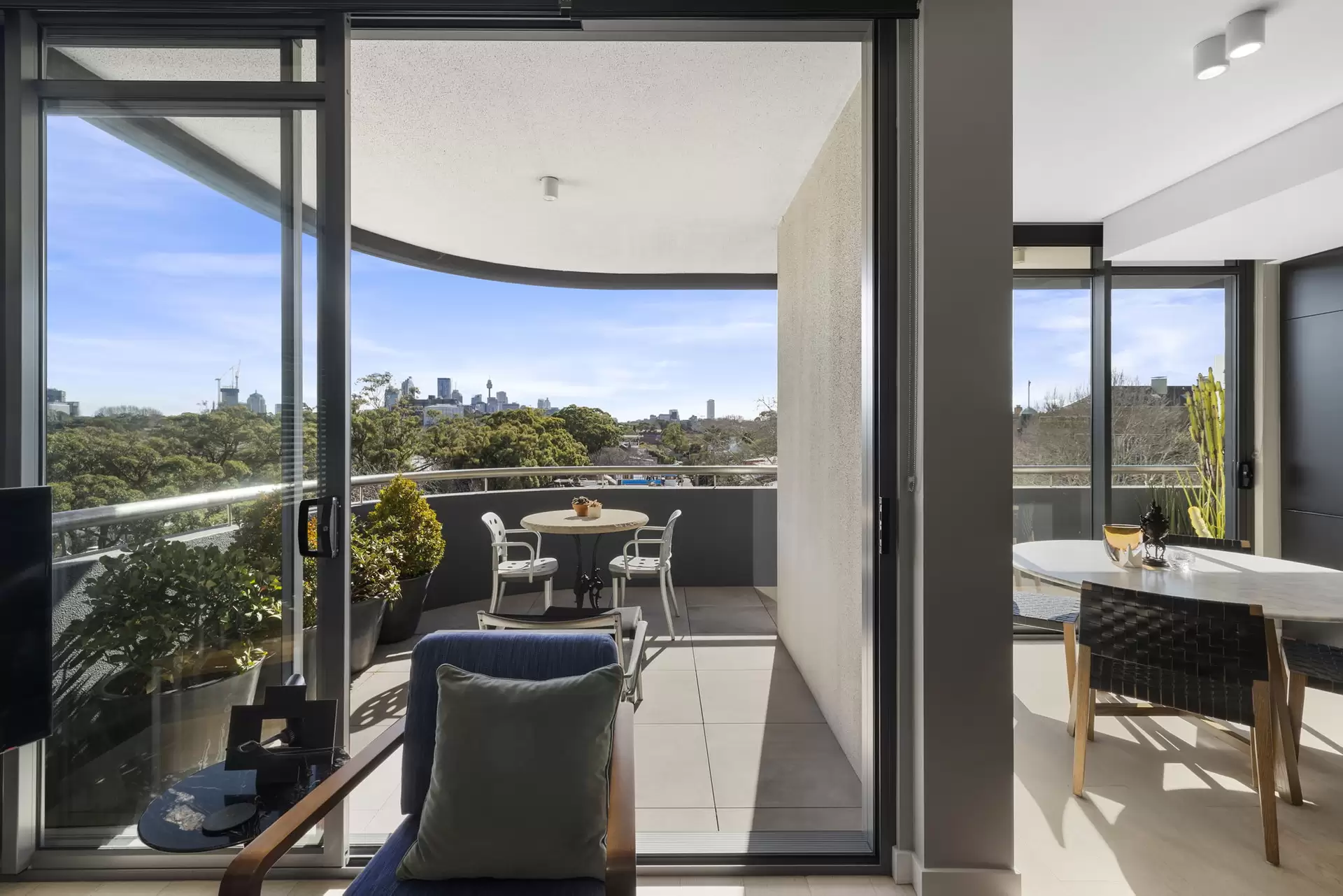 5006/859 Bourke St, Waterloo Leased by The Gallery Real Estate - image 1