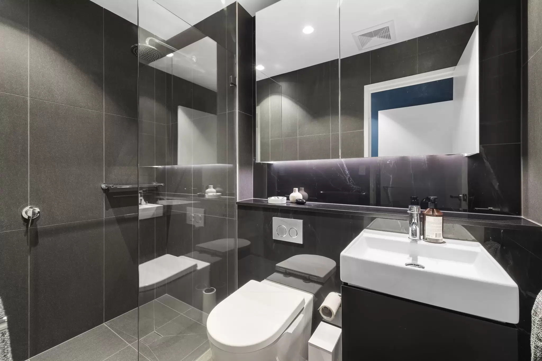 5006/859 Bourke St, Waterloo Leased by The Gallery Real Estate - image 12