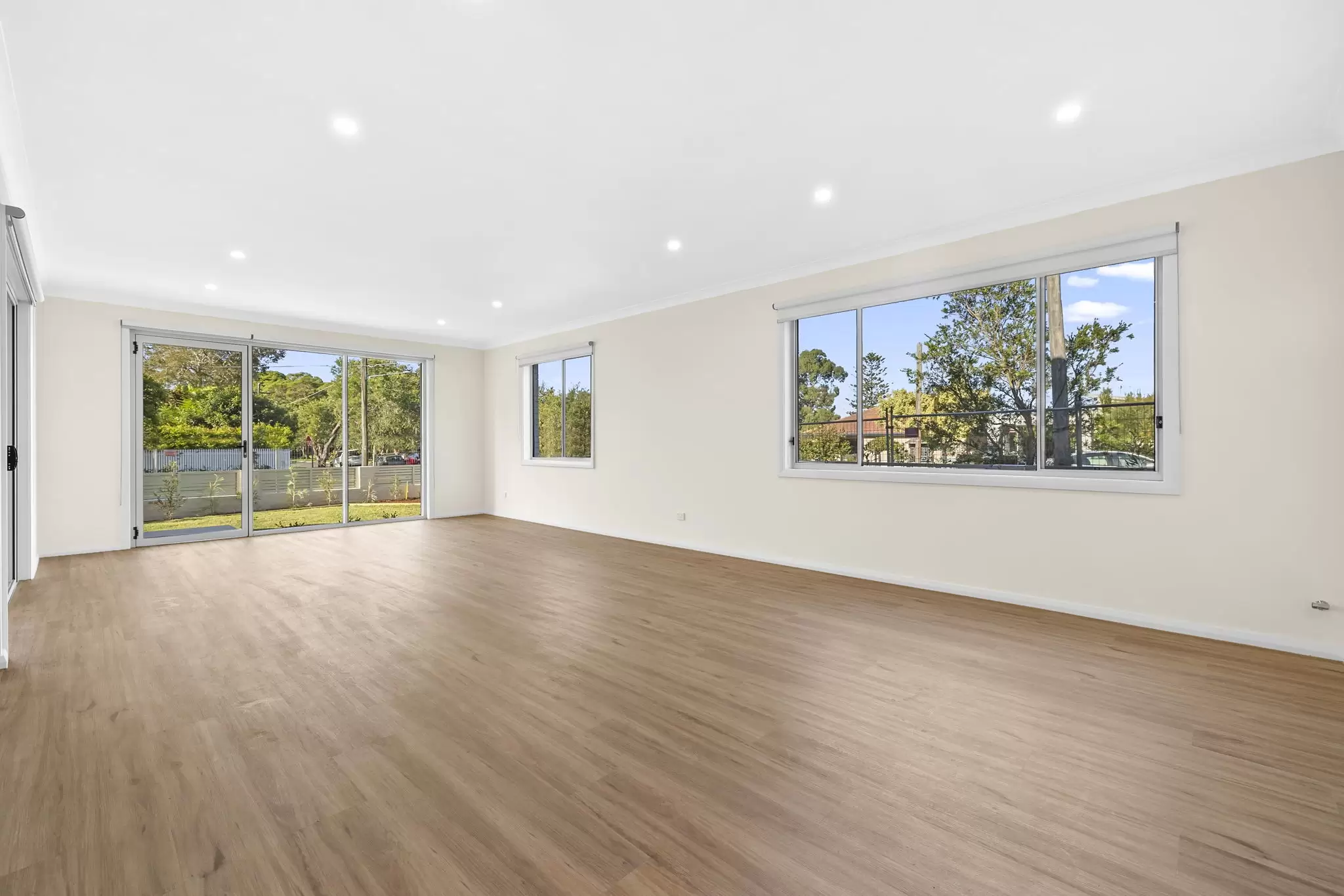 94 Baroona Rd, Northbridge Leased by The Gallery Real Estate - image 4