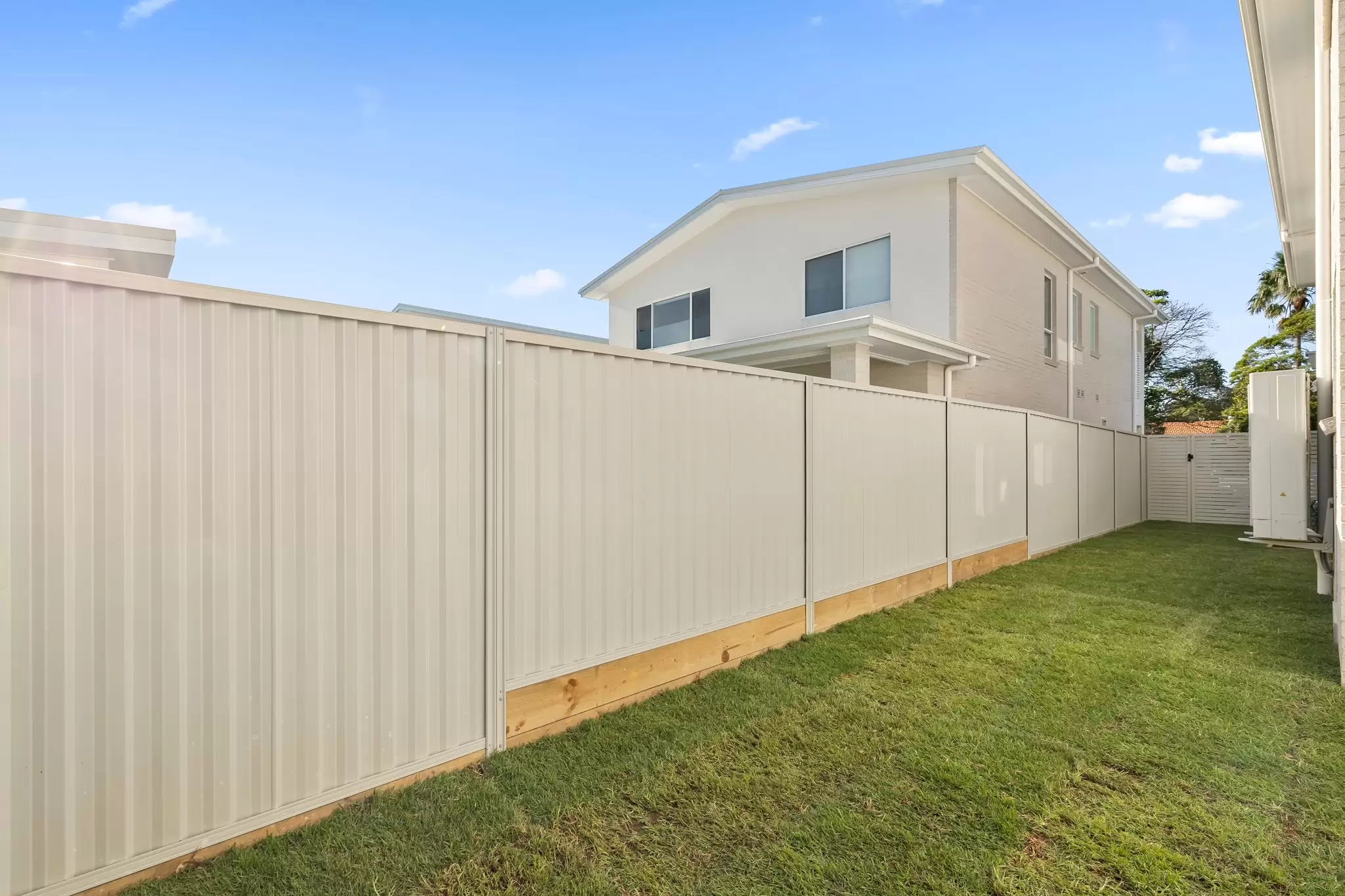 94 Baroona Rd, Northbridge Leased by The Gallery Real Estate - image 13