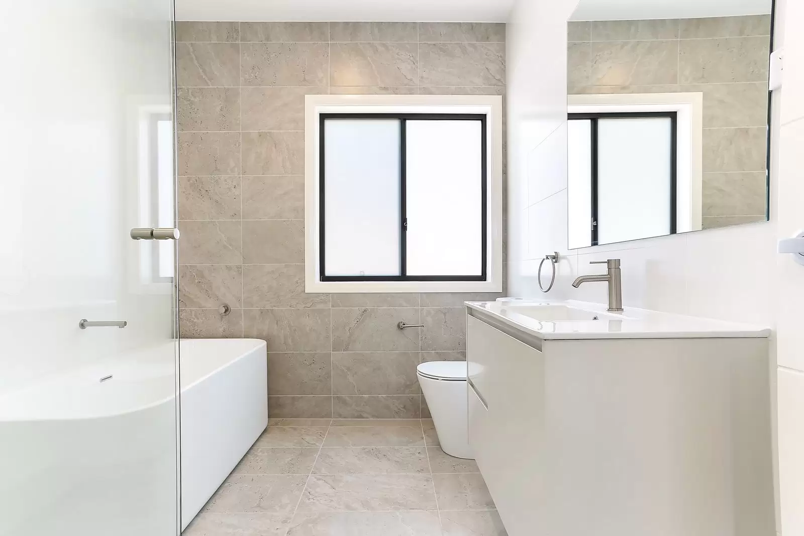 90 Baroona Rd, Northbridge Leased by The Gallery Real Estate - image 5