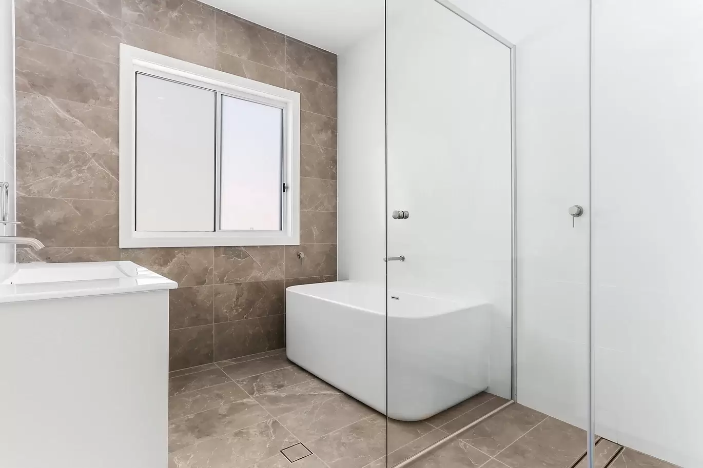 92 Baroona Road, Northbridge Leased by The Gallery Real Estate - image 5