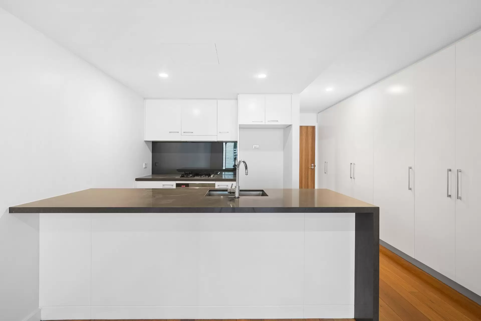 19/19 Beeson St, Leichhardt Leased by The Gallery Real Estate - image 1