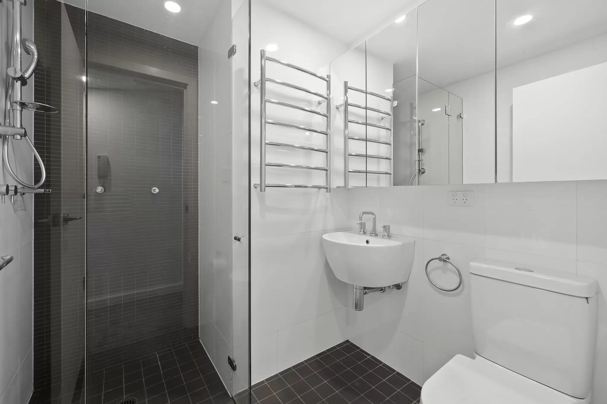 19/19 Beeson St, Leichhardt Leased by The Gallery Real Estate - image 5