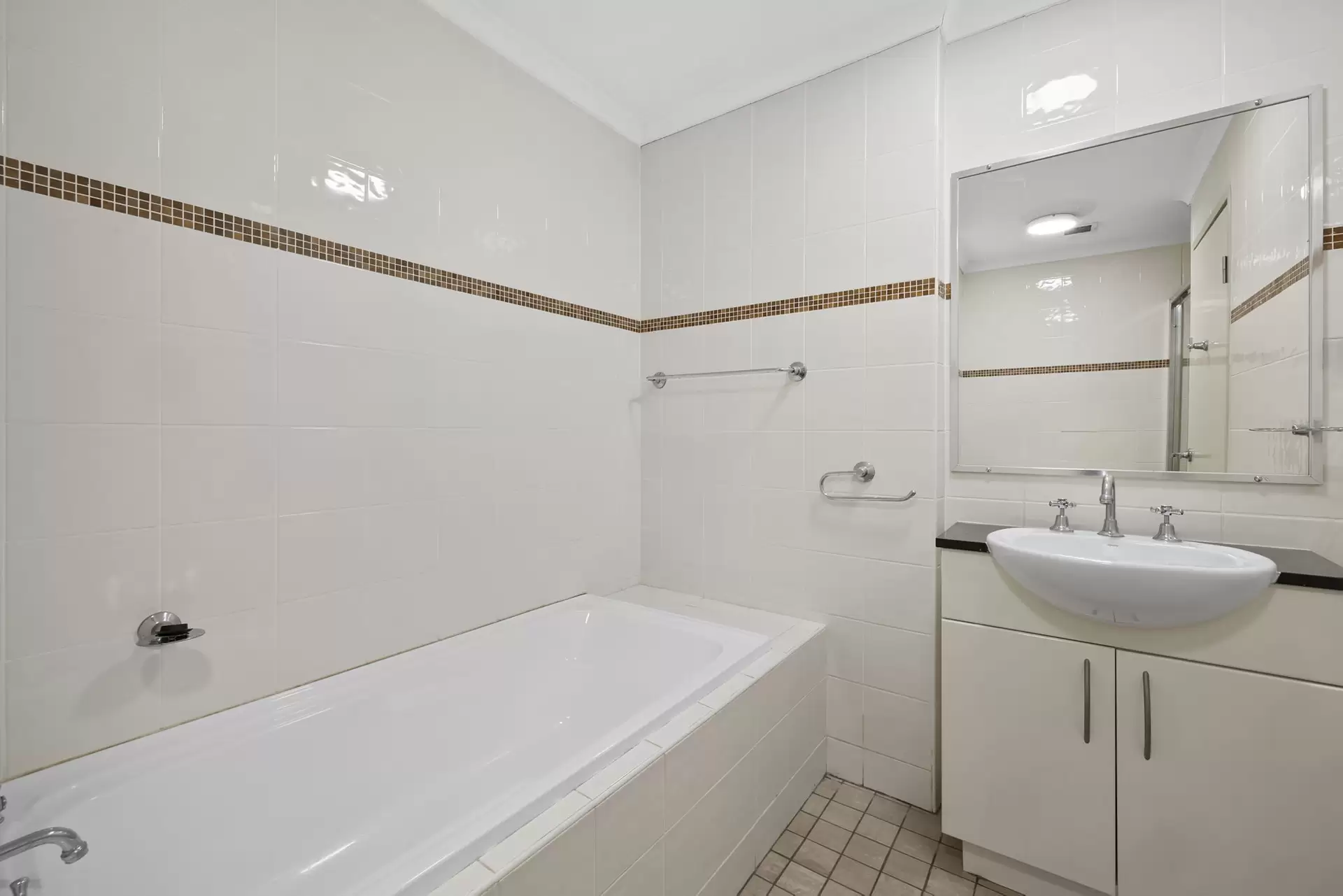 209/76-78 Cope Street, Redfern Leased by The Gallery Real Estate - image 1