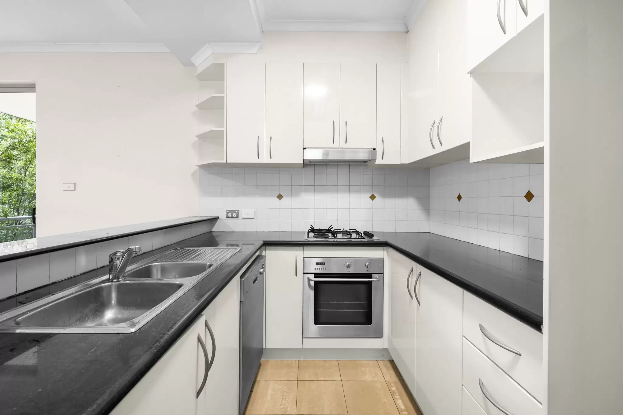 209/76-78 Cope Street, Redfern Leased by The Gallery Real Estate - image 2