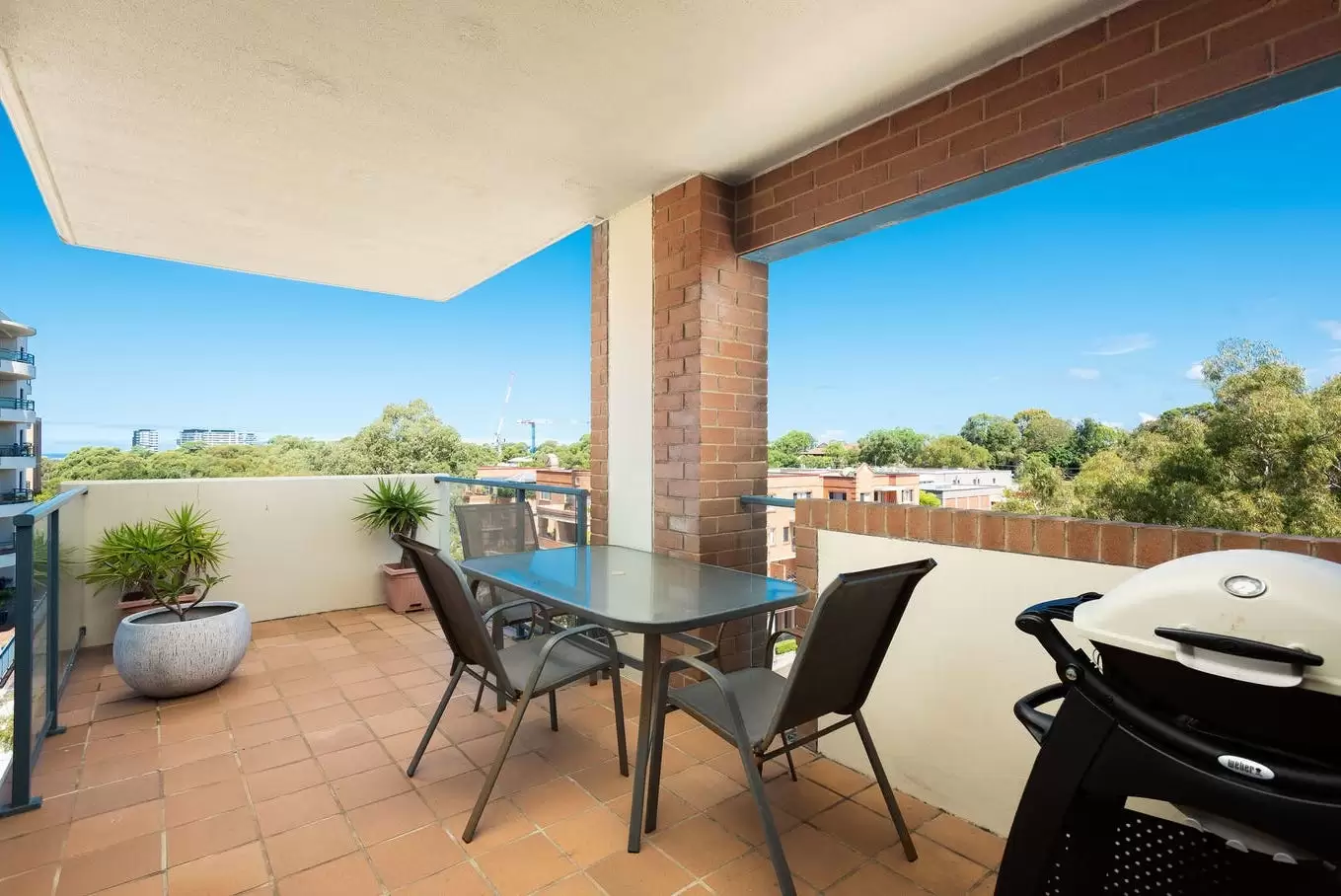 21/37-41 Belmont St, Sutherland Leased by The Gallery Real Estate - image 1