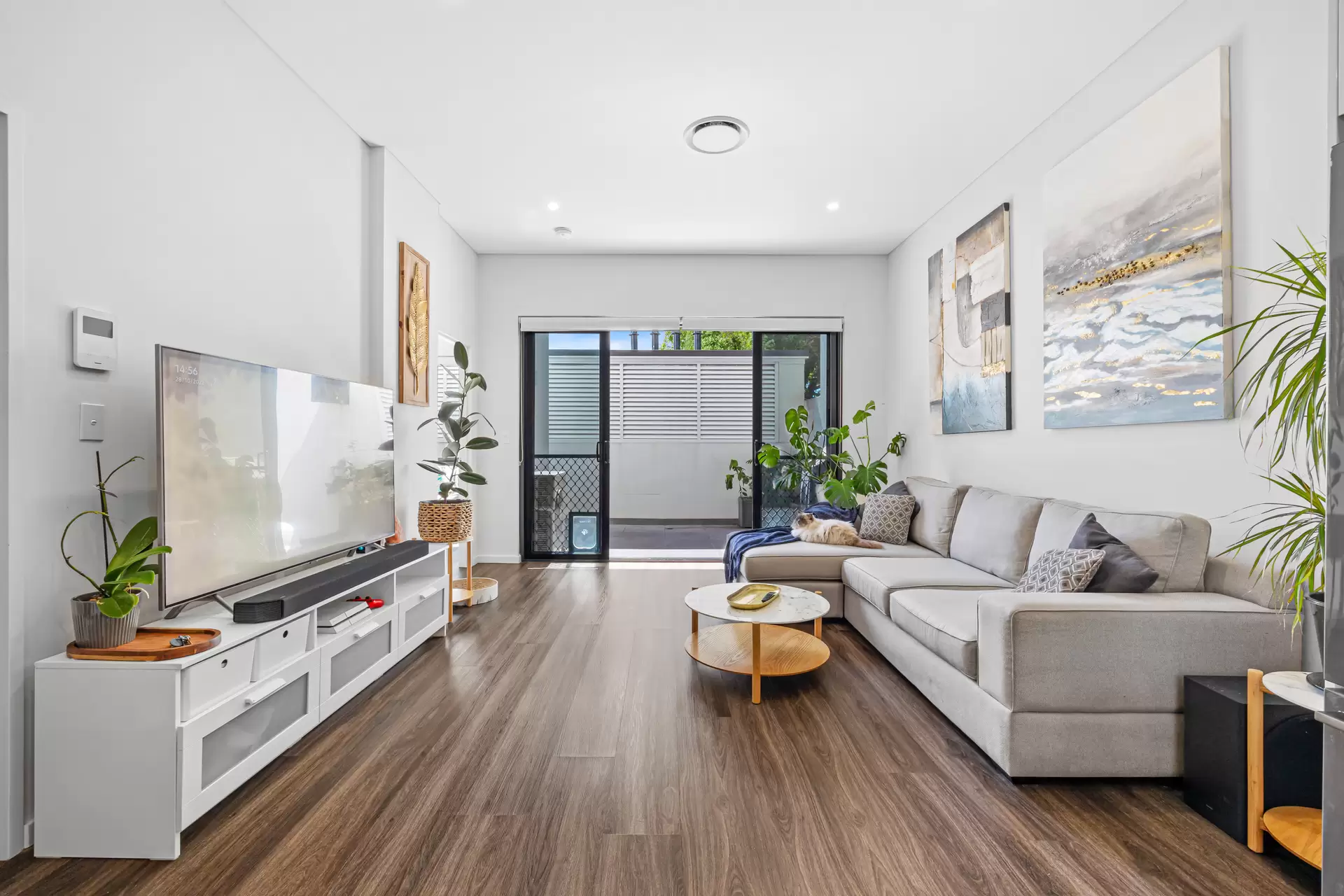 1/25-29 Smallwood Ave, Homebush Leased by The Gallery Real Estate - image 1