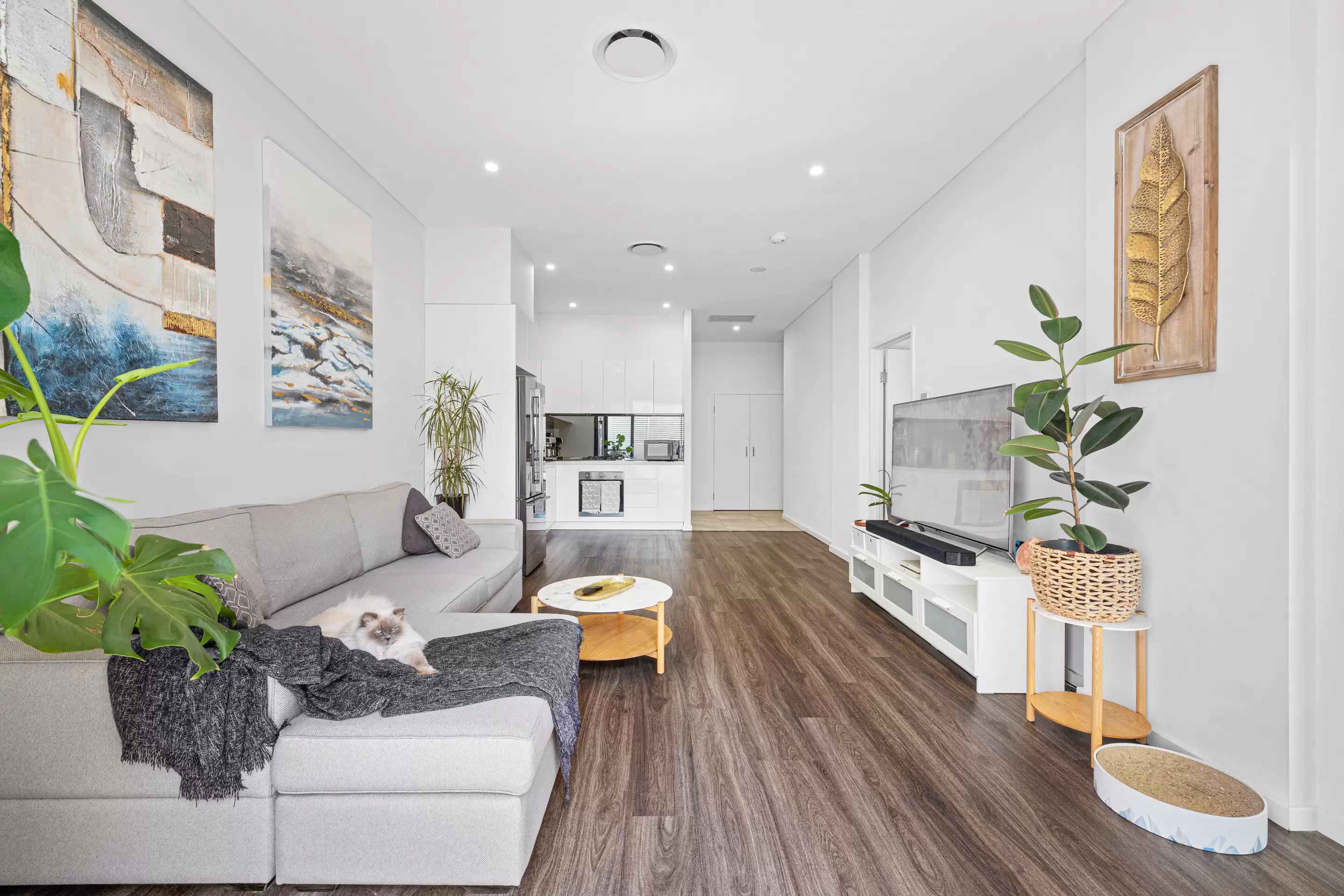 1/25-29 Smallwood Ave, Homebush Leased by The Gallery Real Estate - image 6