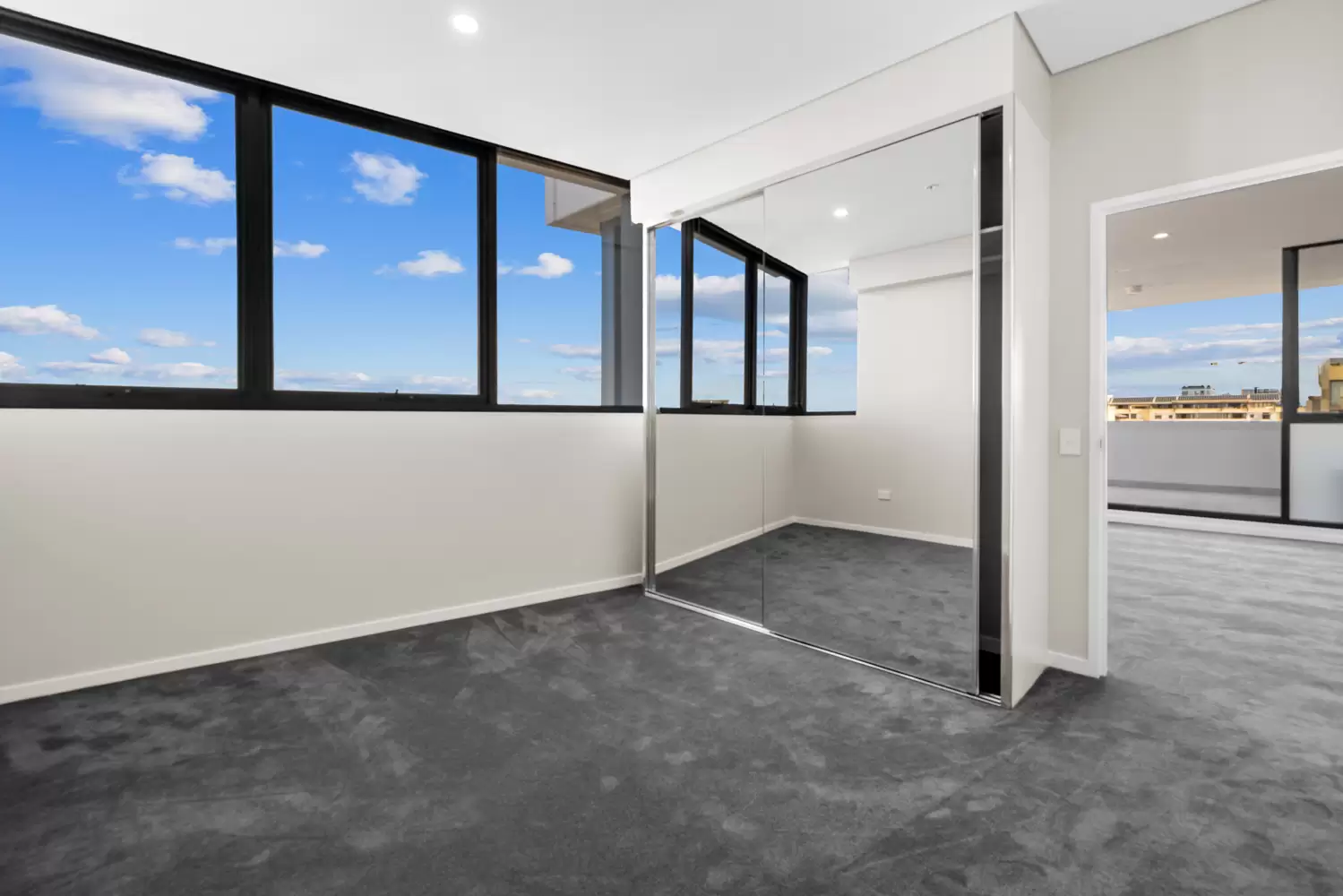 704/34 Montgomery St, Kogarah Leased by The Gallery Real Estate - image 7