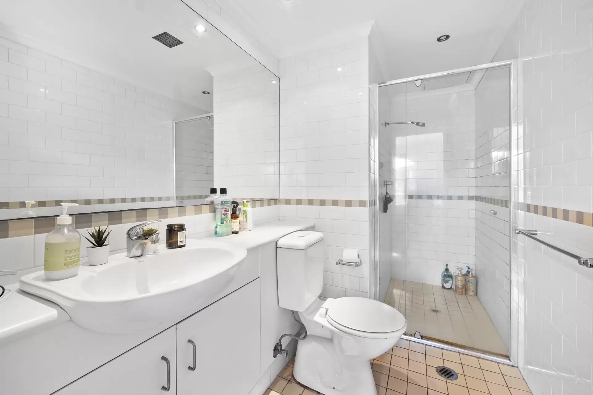 A601/780 Bourke St, Redfern Leased by The Gallery Real Estate - image 1