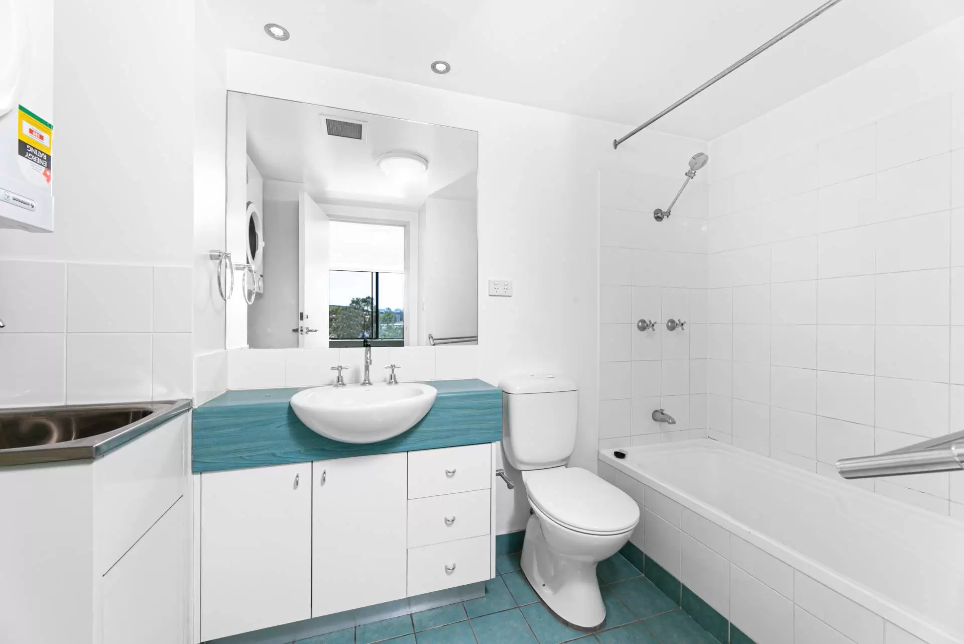 9703/177-219 Mitchell Rd, Erskineville Leased by The Gallery Real Estate - image 5