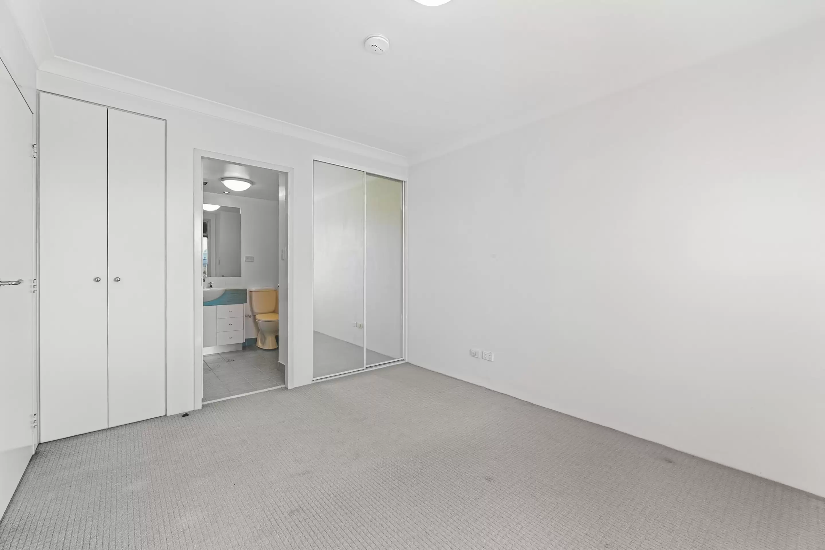 9703/177-219 Mitchell Rd, Erskineville Leased by The Gallery Real Estate - image 3