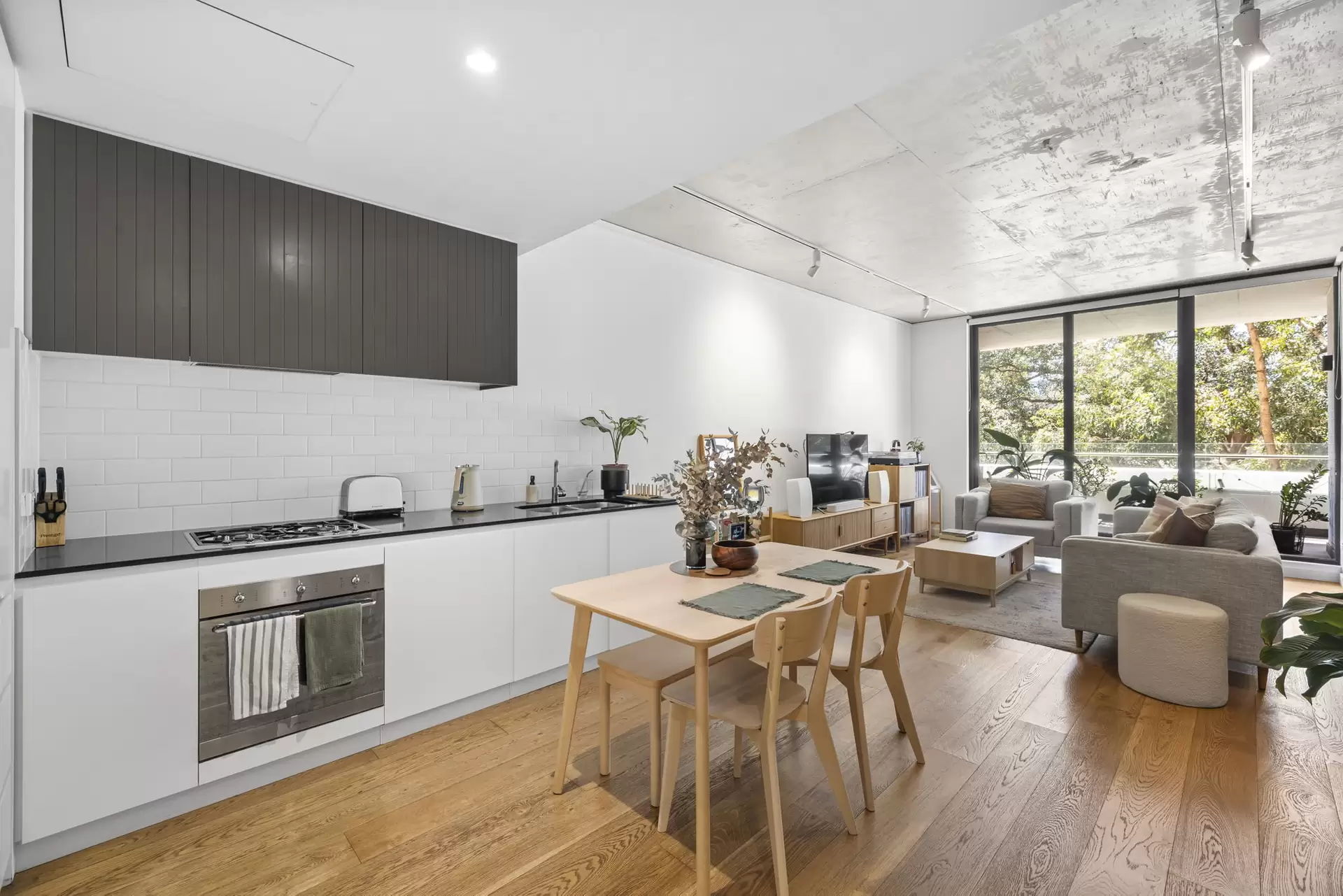 23A/356-368 George Street, Waterloo Leased by The Gallery Real Estate - image 1