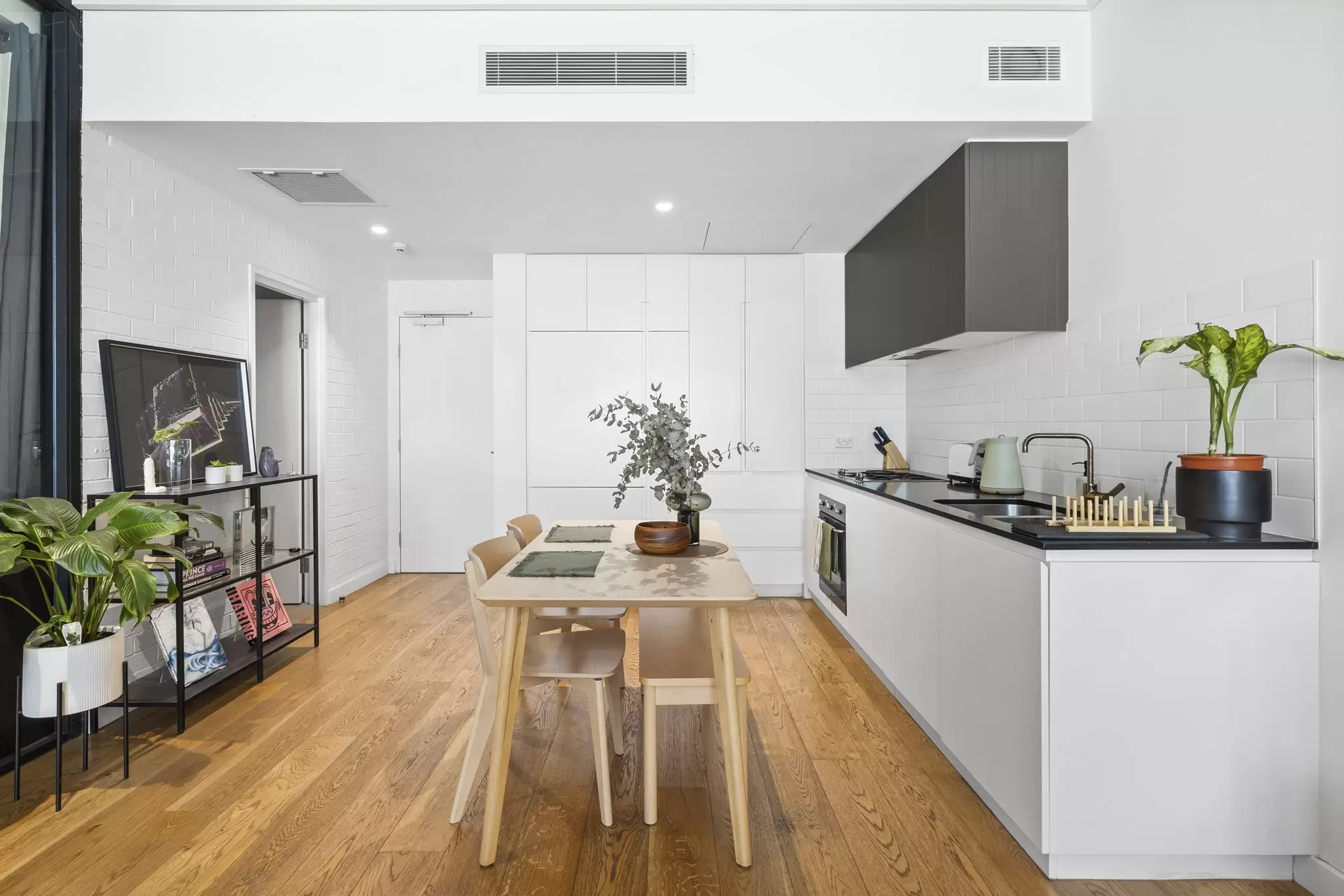 23A/356-368 George Street, Waterloo Leased by The Gallery Real Estate - image 3