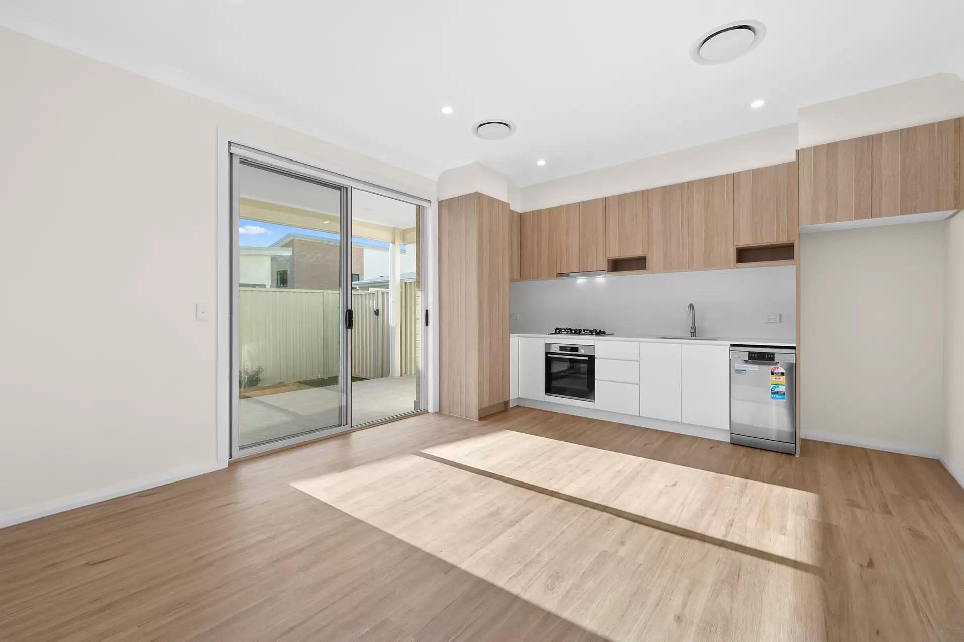 94a Baroona Road, Northbridge Leased by The Gallery Real Estate - image 1