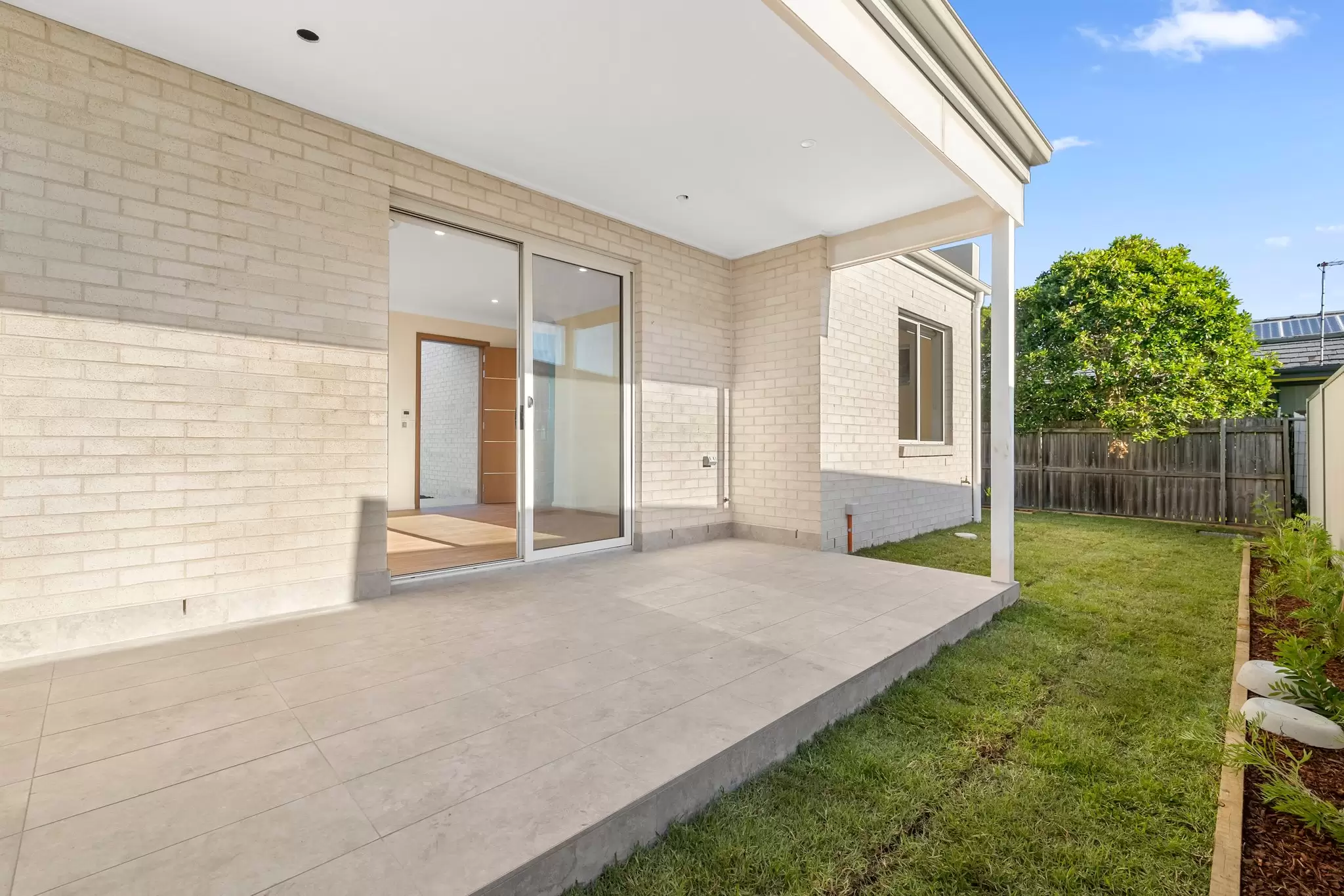 94a Baroona Road, Northbridge Leased by The Gallery Real Estate - image 1