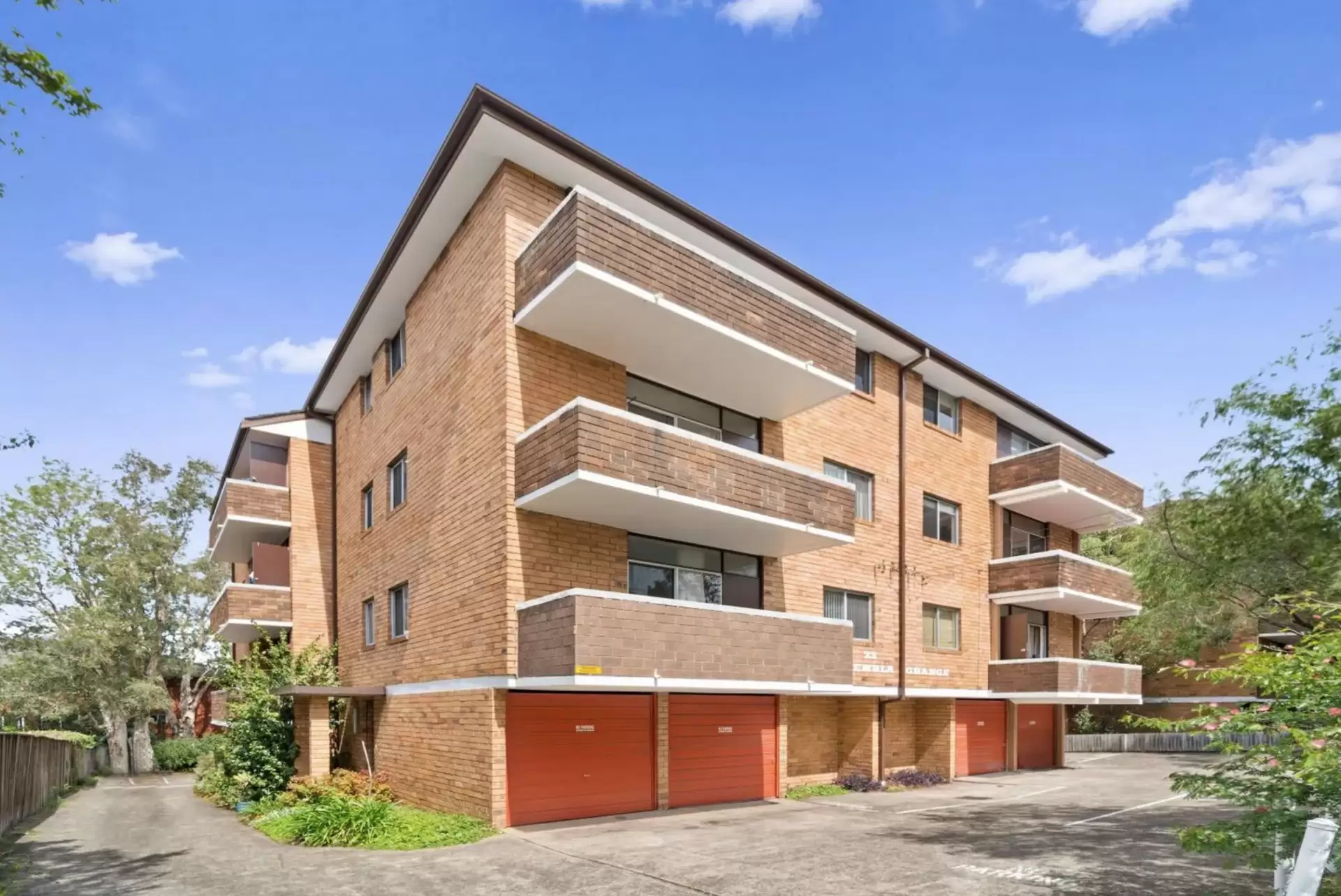 6/23 Lane Cove Road, Ryde Leased by The Gallery Real Estate - image 1