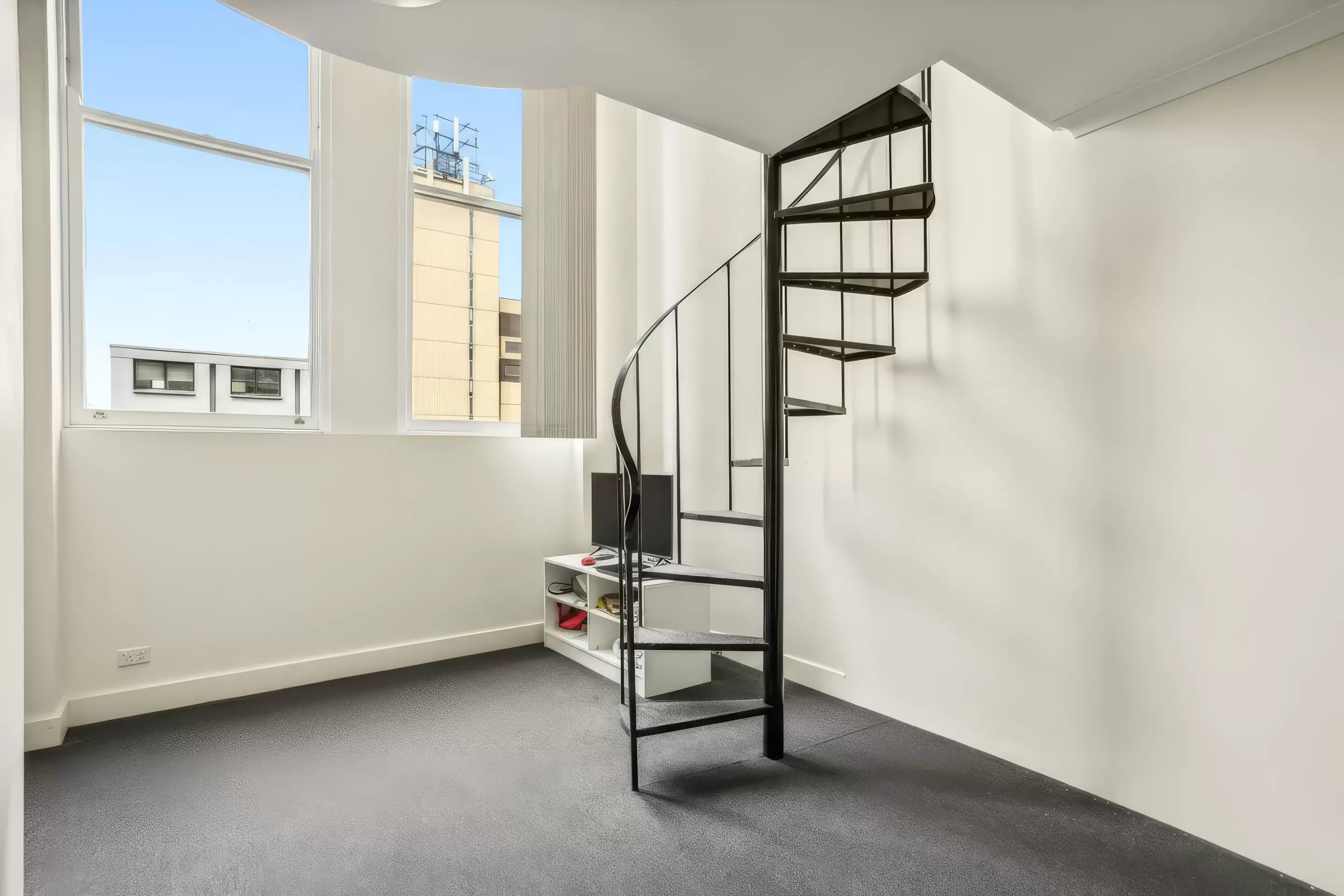 4118/185-211 Broadway, Ultimo Leased by The Gallery Real Estate - image 2