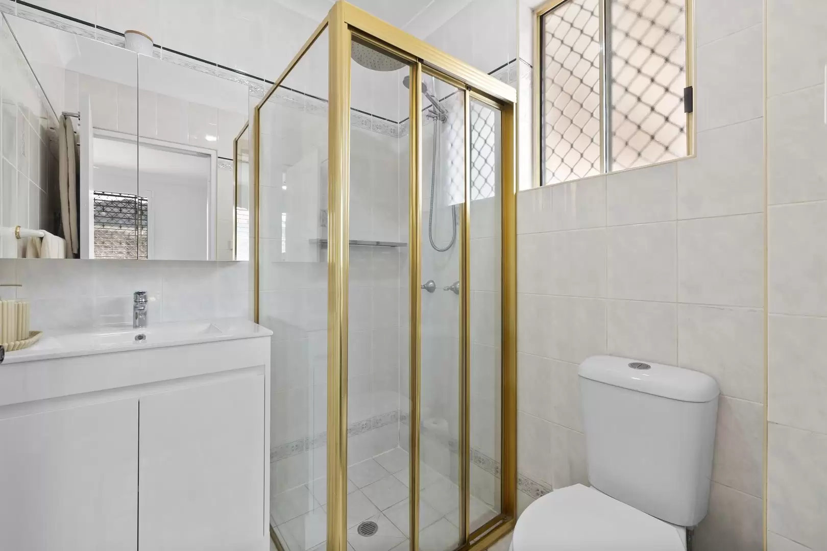 2/424-432 Georges River Road, Croydon Park Leased by The Gallery Real Estate - image 7