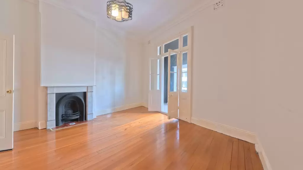 1/417 New Canterbury Rd, Dulwich Hill Leased by The Gallery Real Estate
