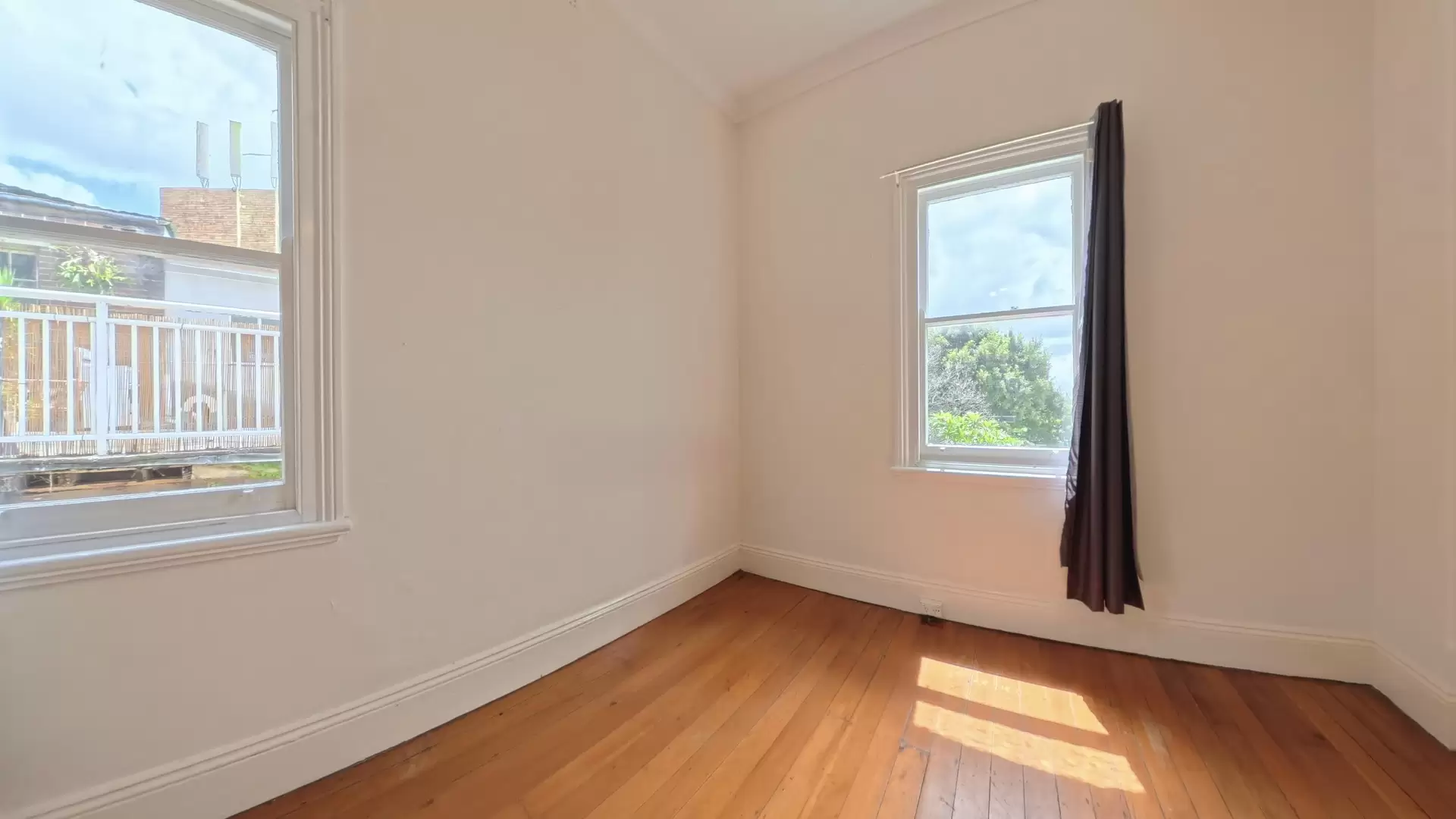 1/417 New Canterbury Rd, Dulwich Hill Leased by The Gallery Real Estate - image 1