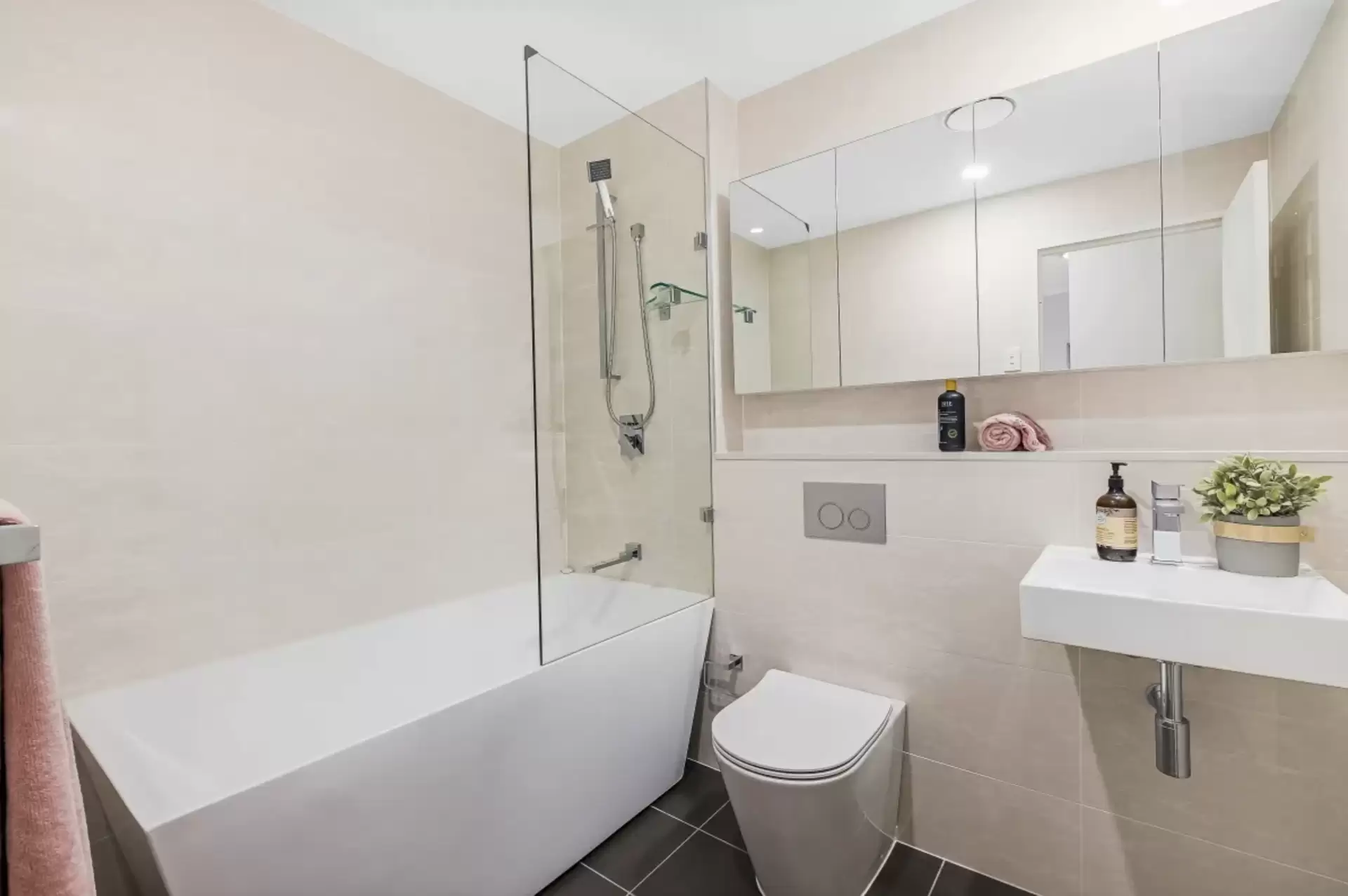 802/4-8 Smallwood Avenue, Homebush For Lease by The Gallery Real Estate - image 1