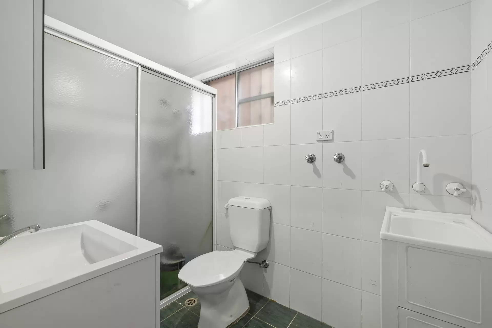 2/16 Cooper Street, Redfern For Lease by The Gallery Real Estate - image 1