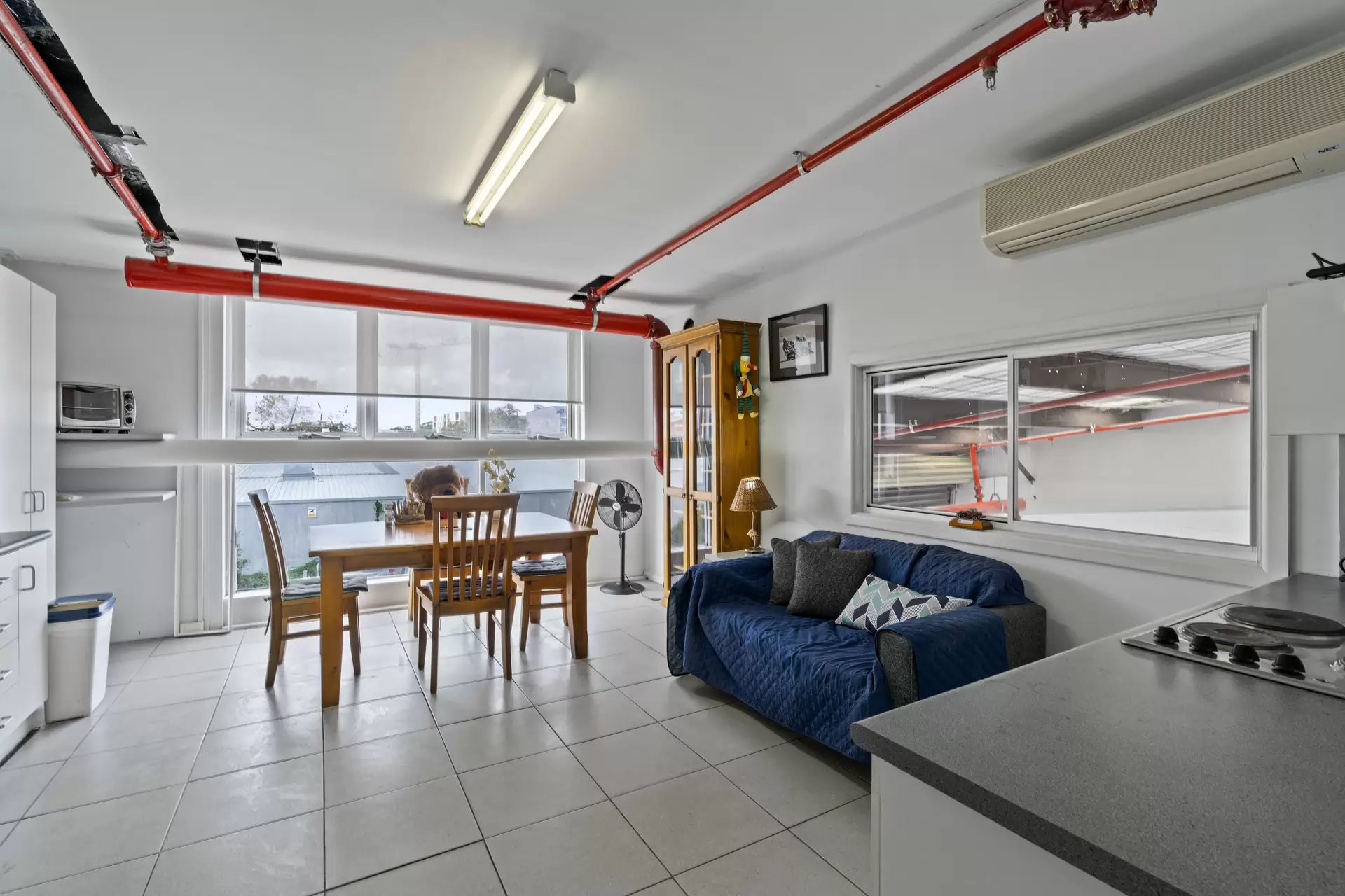 Mezzanine Level, Unit 9/30-32 Beaconsfield St, Alexandria Leased by The Gallery Real Estate - image 1