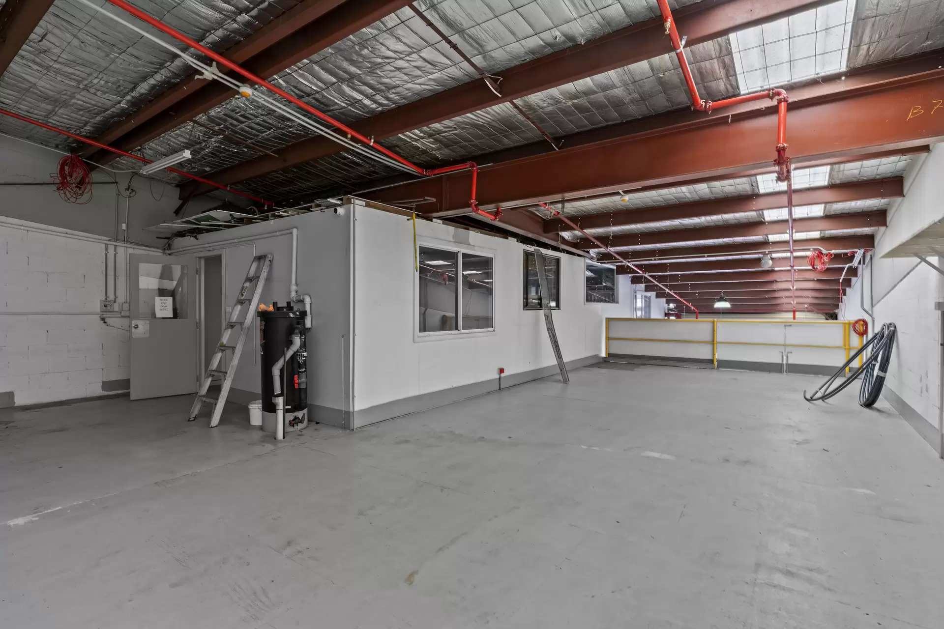 Mezzanine Level, Unit 9/30-32 Beaconsfield St, Alexandria Leased by The Gallery Real Estate - image 1