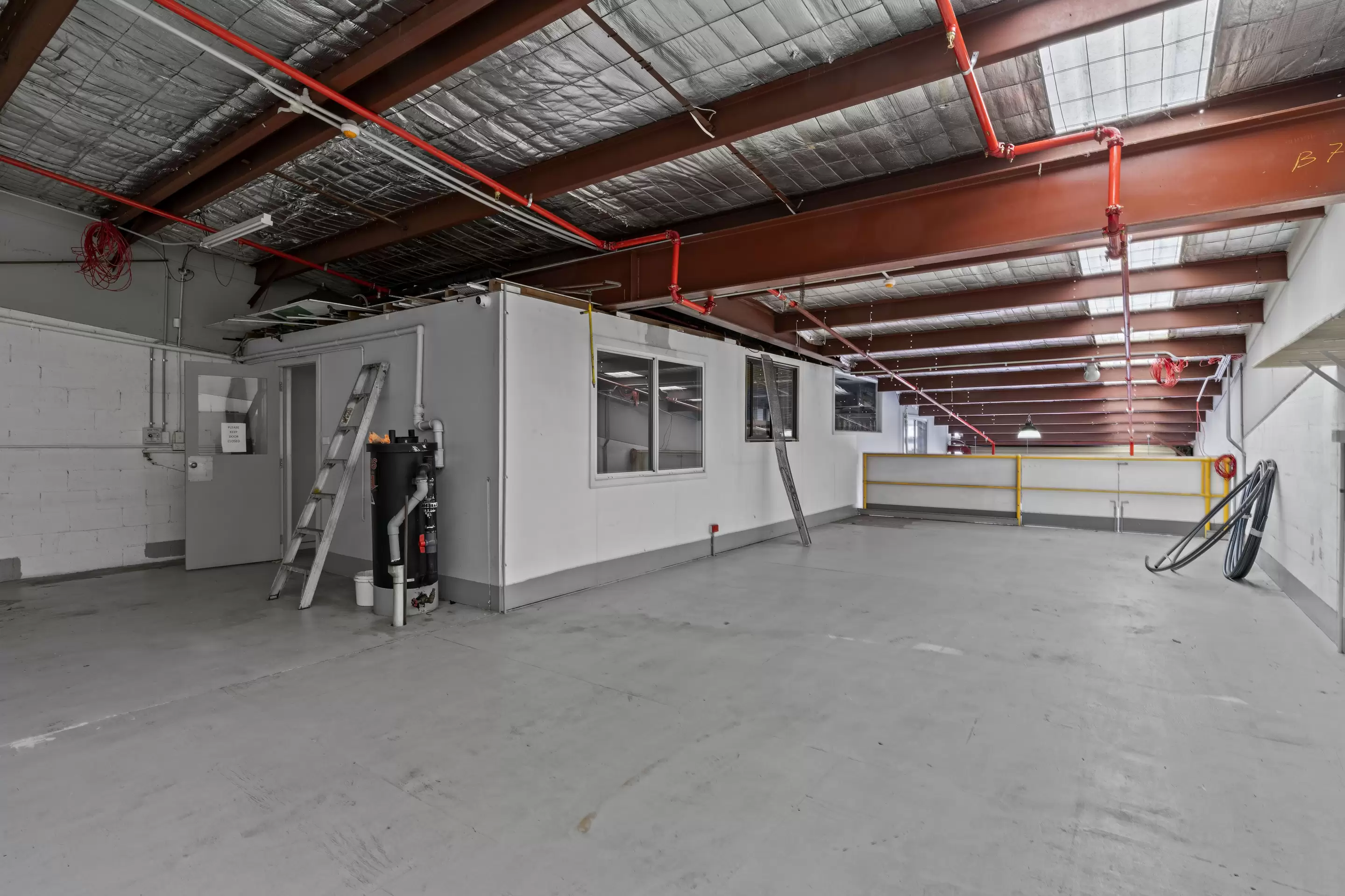 Mezzanine Level, Unit 9/30-32 Beaconsfield St, Alexandria Leased by The Gallery Real Estate - image 3