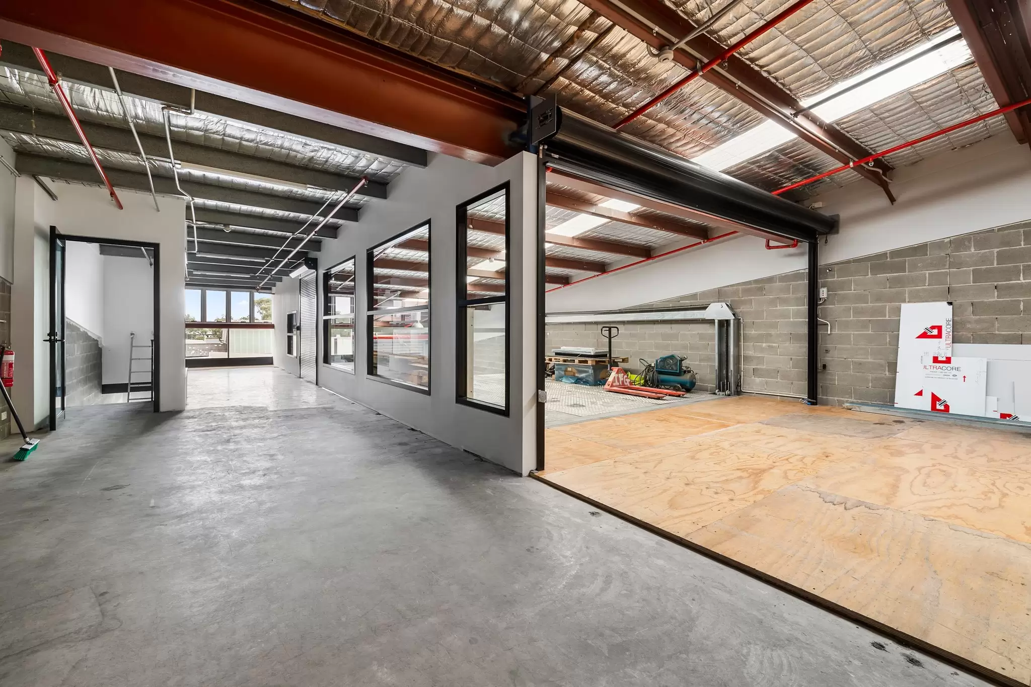 18/30-32 Beaconsfield St, Alexandria For Lease by The Gallery Real Estate - image 2