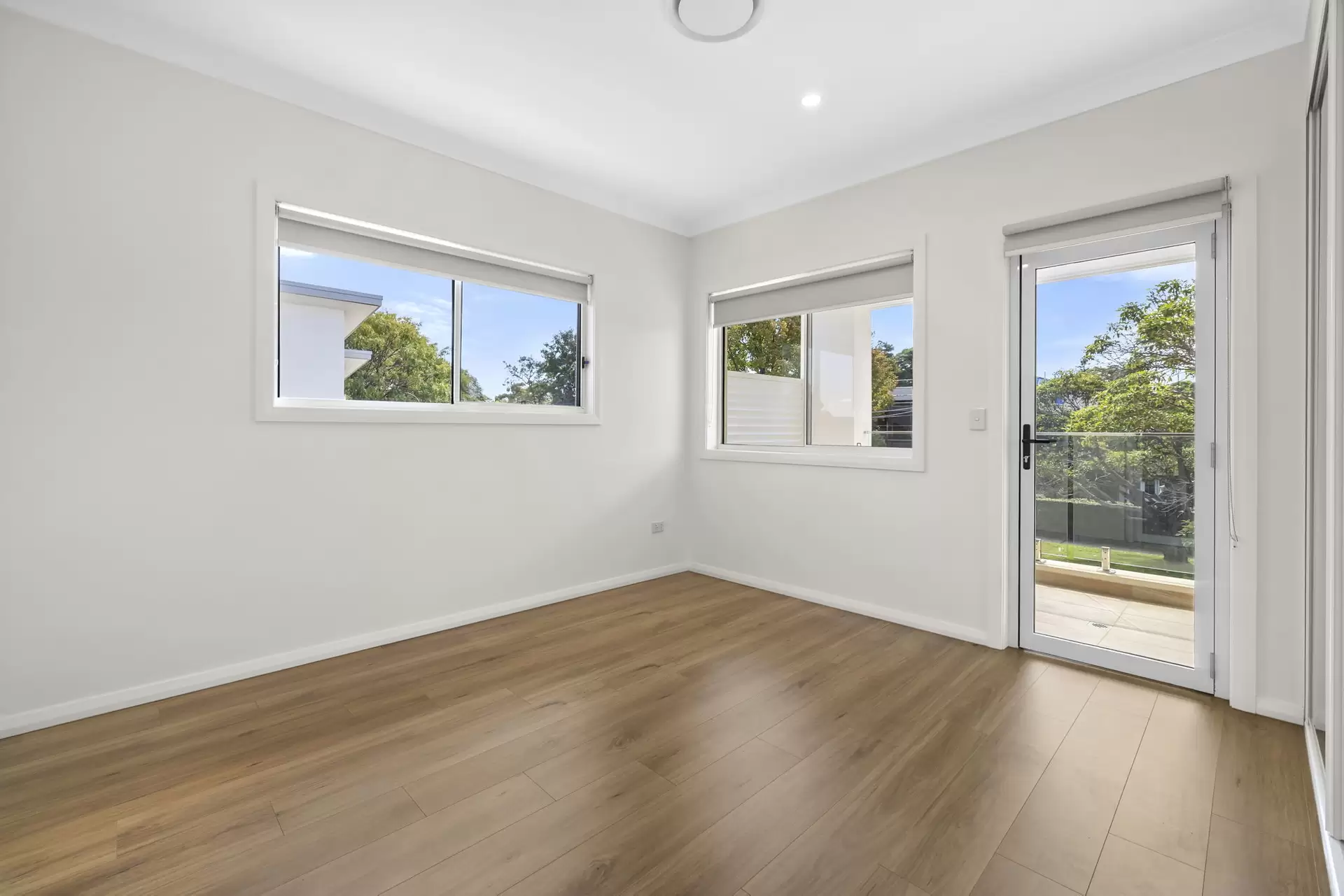 92 Baroona Road, Northbridge Leased by The Gallery Real Estate - image 1