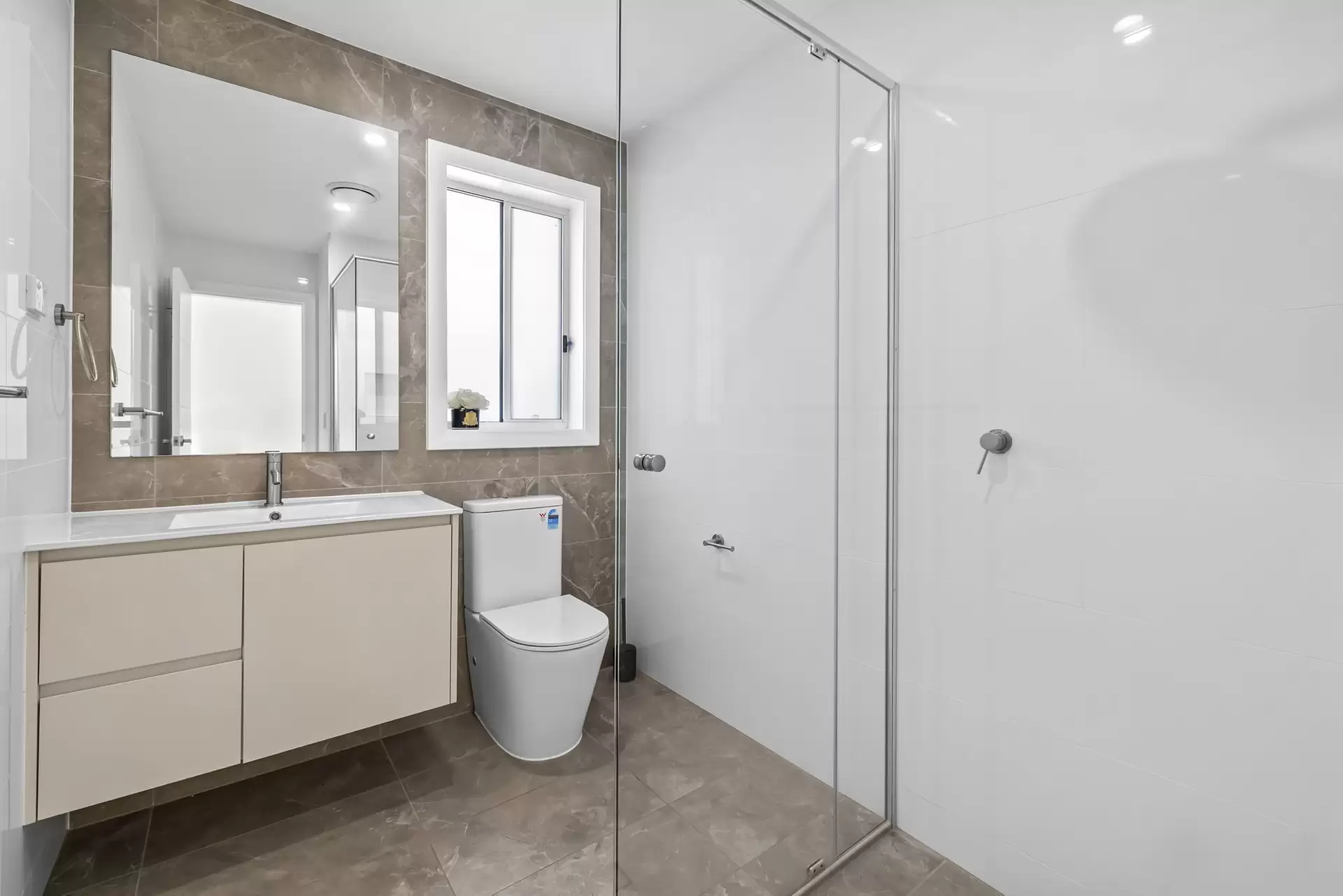 92 Baroona Road, Northbridge Leased by The Gallery Real Estate - image 1