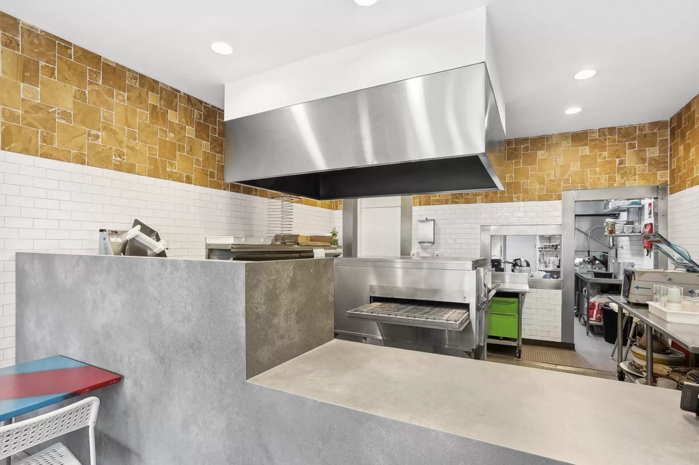 59 Todman Avenue, Kensington For Lease by The Gallery Real Estate - image 5