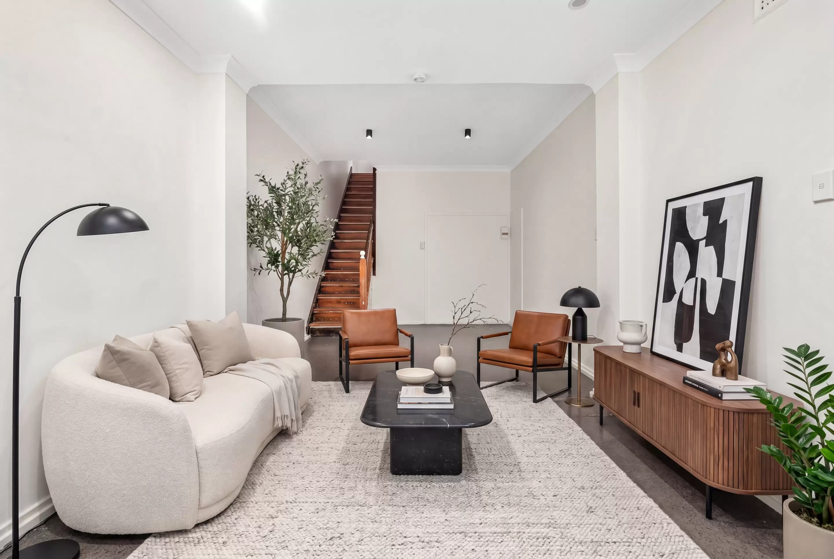 1/470 New Canterbury Road, Dulwich Hill Leased by The Gallery Real Estate - image 1